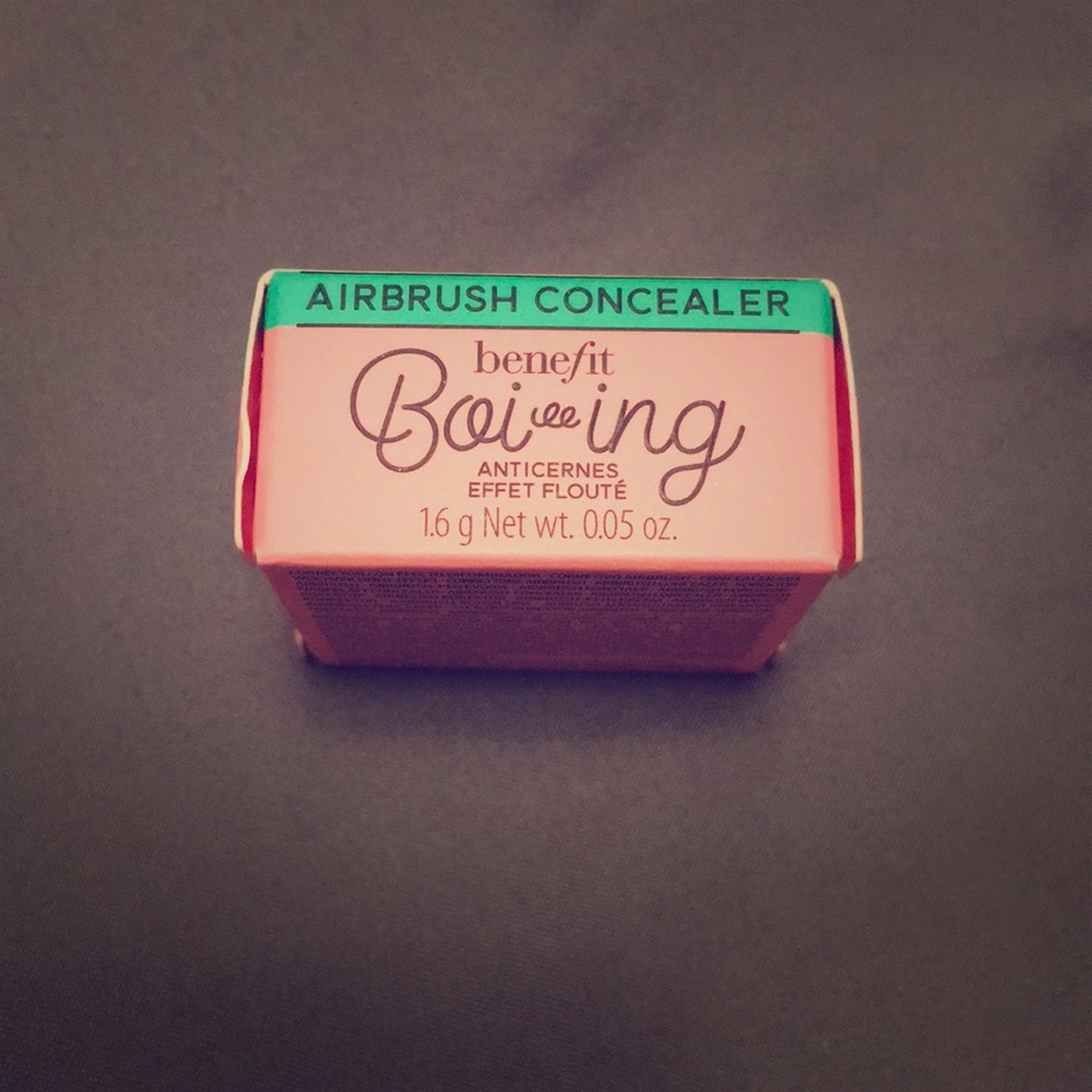 NEW! Benefit Airbrush Concealer